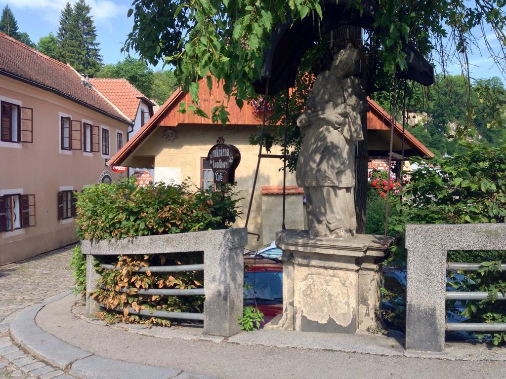 Pension Meandr Cesky Krumlov Exterior foto